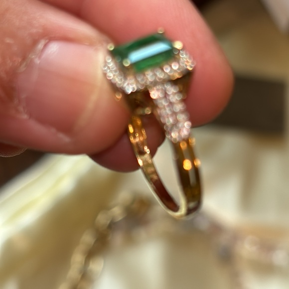 14k Gold Natural Deposit & Emerald Ring ✨FIRM✨ - Picture 10 of 16
